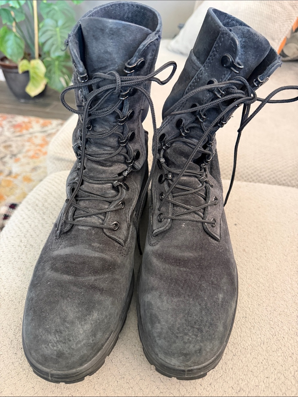 Bates Black steel toe Suede Men's Tactical Lace-Up Boots - Picture 2 of 6